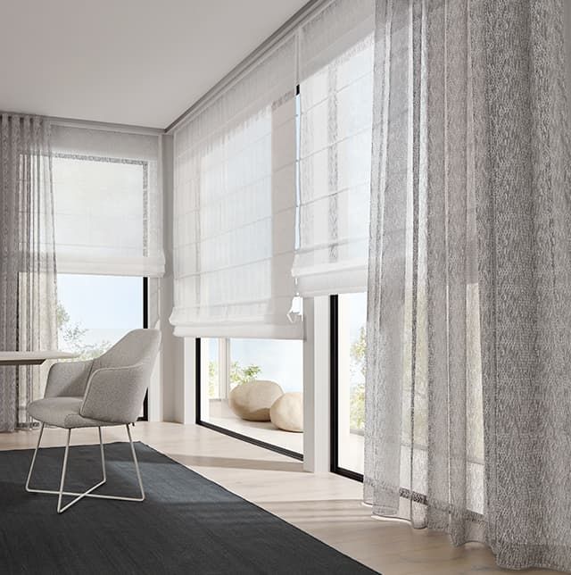 Roman shades in Abu Dhabi