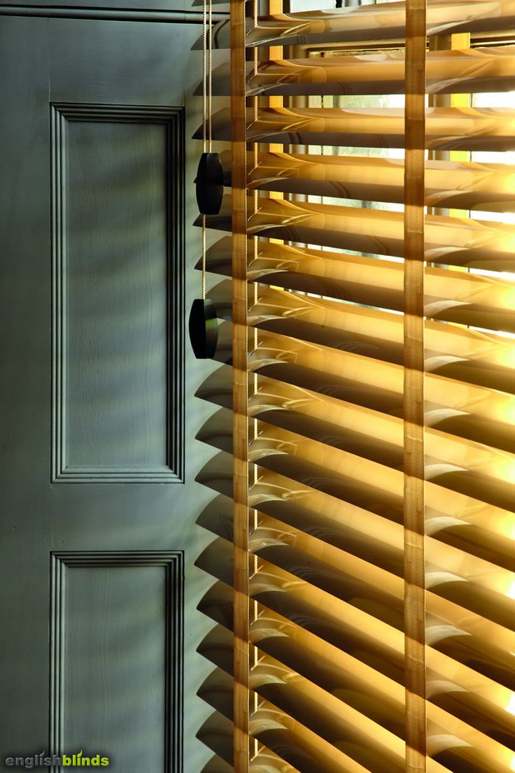 wooden blinds suitable for homes in Abu Dhabi